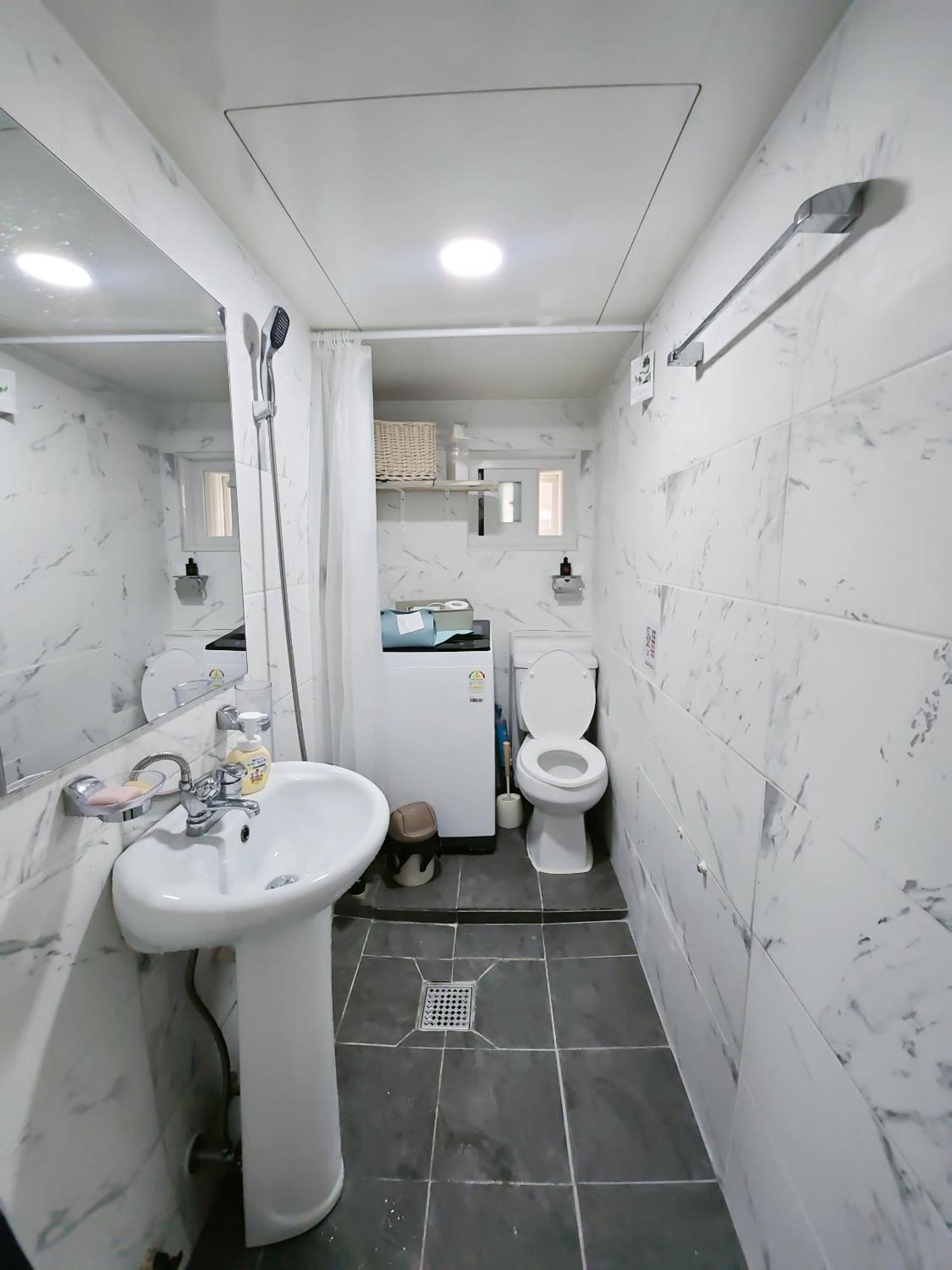 You Here,Stay - 5Min To Hapjeong Station, 10Mins To Hongdae Seoul Eksteriør billede